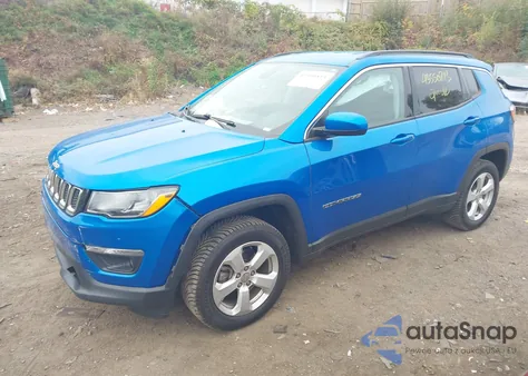 2018 Jeep Compass Latitude 4X4 z USA, uszkodzony, nr VIN 3C4NJDBB6JT202290